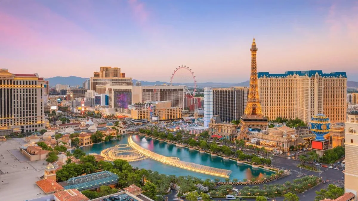 Aerial panoramic view of Las Vegas strip, mirroring the broad experience of Kevin R. Hansen, personal injury attorney in Las Vegas, spanning over 25 years